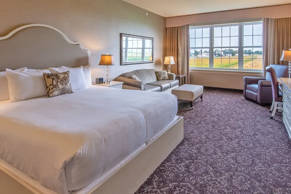 Adult Only Grand King at AmishView Inn & Suites in Lancaster County