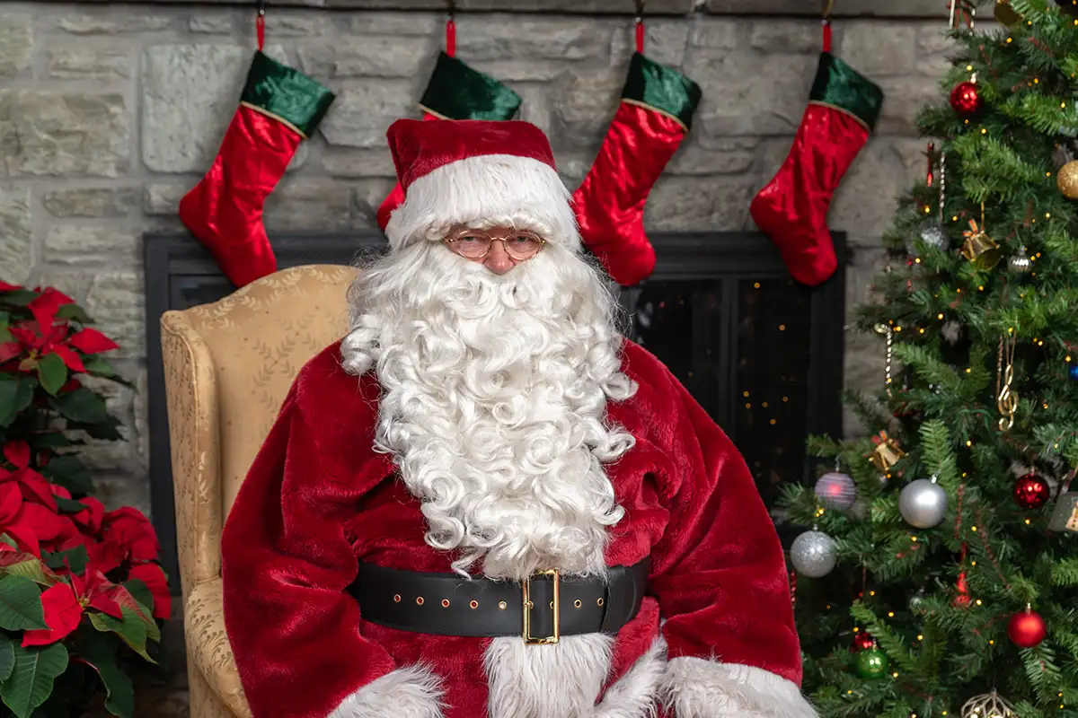 Santa at Breakfast with Santa at Plain & Fancy Farm