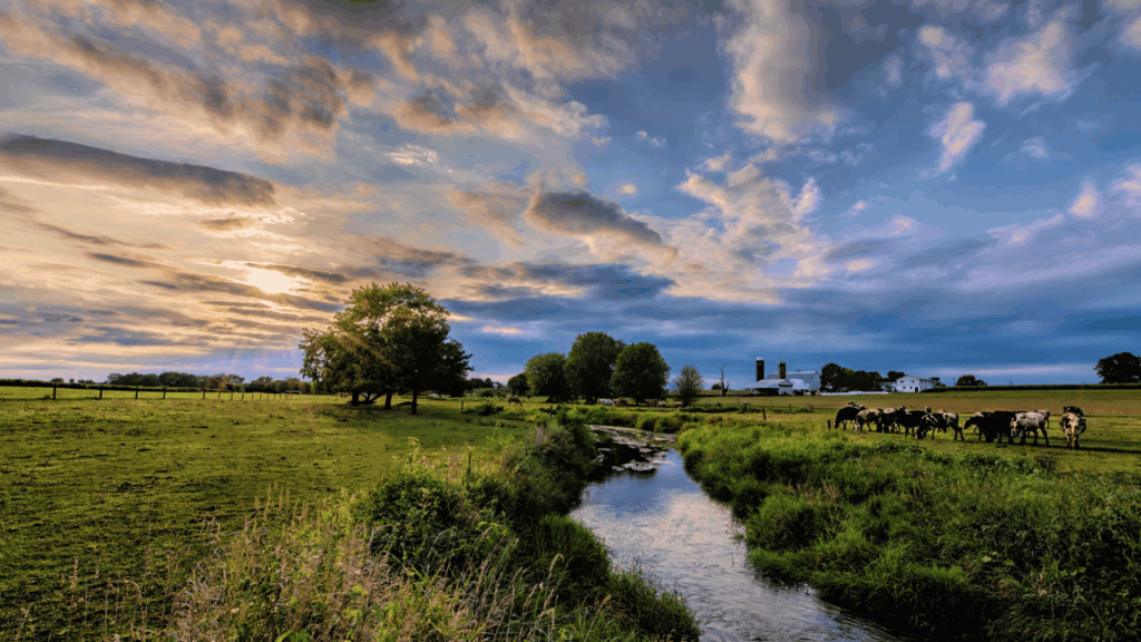 Lancaster County Farm Scene -Photo Credit Fred Grecco Discover Lancaster